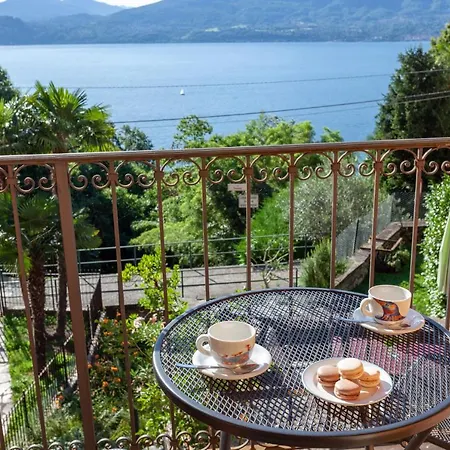 Casa Regalino Сasa de vacaciones Oggebbio