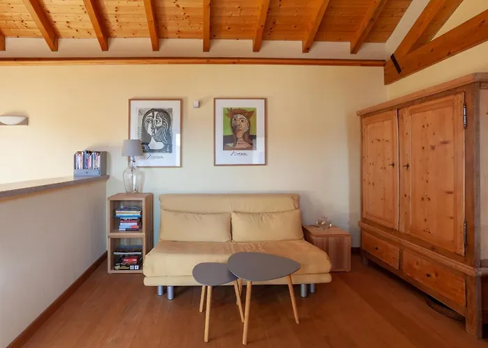 Casa Regalino أوجيبيو